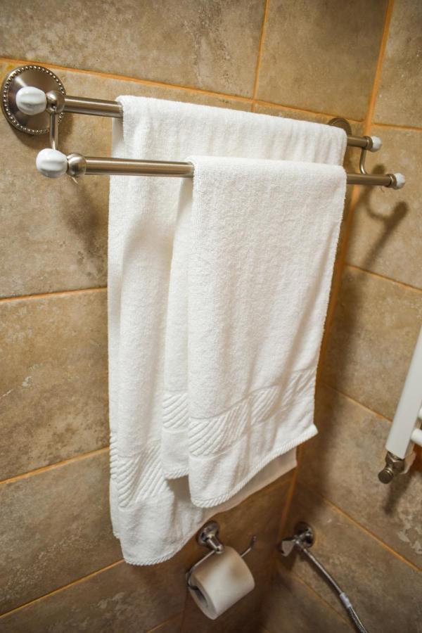 B House Rooms Iasi Ngoại thất bức ảnh