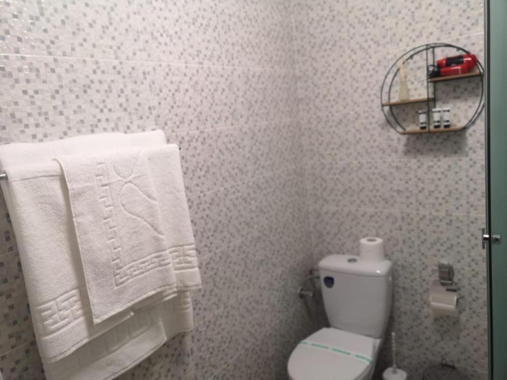B House Rooms Iasi Ngoại thất bức ảnh